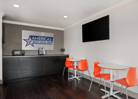 Americas Best Value Inn Orlando, FL 4