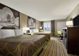 Super 8 by Wyndham Tupelo Airport 5