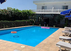 Hotel Varelis 2