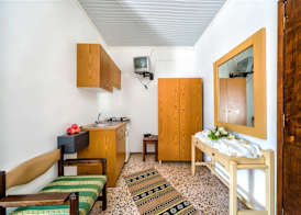 Harmony Hotel & Studio 3