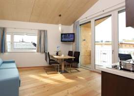 Die Dorfvilla - Includes Tauern Spa Kaprun Wellness Access 13 km away 4