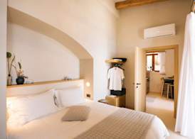 Mirthea Suites 3