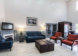 Quality Suites Burleson - Ft Worth 3