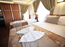 Taksim Palace Hotel 3