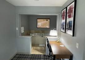 AmericInn by Wyndham Delafield-Milwaukee 4