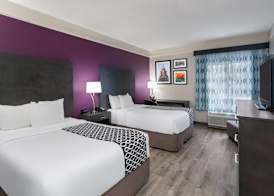 La Quinta by Wyndham Latham Albany Airport 5