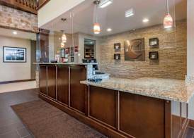 Comfort Suites Bridgeport - Clarksburg 2