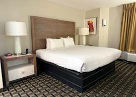 Sleep Inn & Suites Peoria North 2
