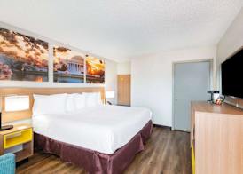 Days Inn by Wyndham Charlottesville/University Area 5