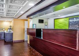 Quality Inn & Suites near Robins Air Force Base 3