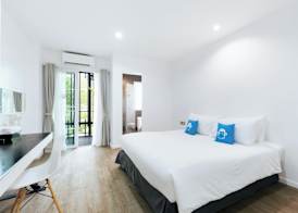 Blu Monkey Boutique Samkong, formerly Blu Monkey Bed & Breakfast Phuket 4