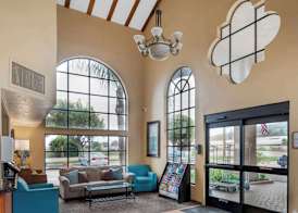 Quality Inn & Suites Camarillo-Oxnard 2