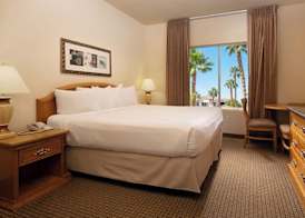 Club de Soleil All-Suite Resort 5