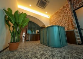 Carnarvon Suites 2