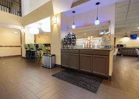 Comfort Suites Springfield I-70 5