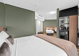 Tower Mill Hotel 2