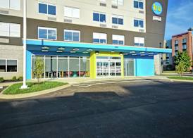 Tru By Hilton Louisville Airport 4