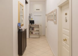 Vomero House 2