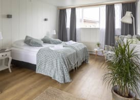 Private and peaceful one room apartments 3