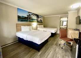 Days Inn by Wyndham Slidell 5