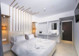 Elite Hotel 2
