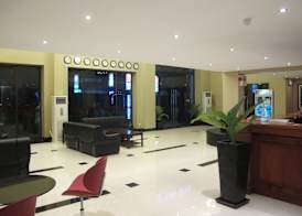 Lux Riverside Hotel & Apartment 3