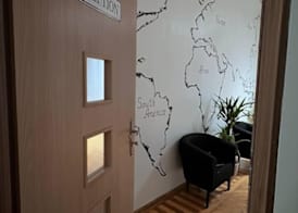 FiveHostel 2