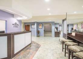 Microtel Inn and Suites by Wyndham - Geneva 3