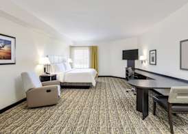 Candlewood Suites DALLAS NW - FARMERS BRANCH by IHG 5