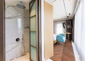 Stayso The House Hotel 5
