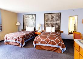 Super 8 by Wyndham Adrian 4