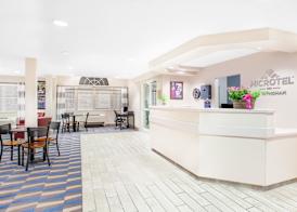 Microtel Inn and Suites Clear Lake 2