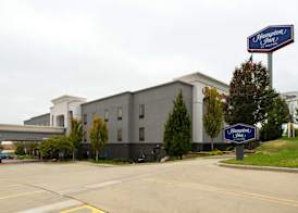Hampton Inn Kansas City Northeast 4