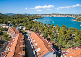 Holiday Resort Jezera Village 3