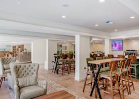 Olivia Palm Hotel 2