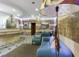 Hotel Arangues 2