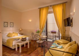 Aenea Inn 5