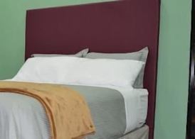 Lake Sands Manor 3