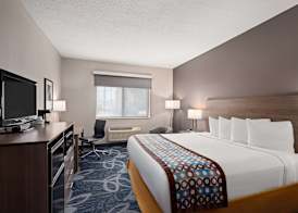 Baymont by Wyndham Waterloo 5