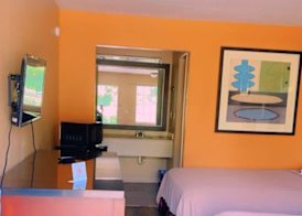 JAX INN 5