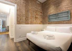 Enjoybcn Coliseum Apartments 5