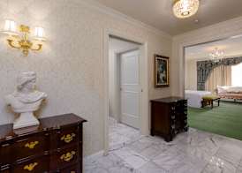 Bristol Hotel, Boutique Collection 3
