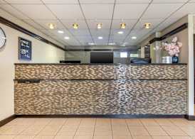 SureStay Hotel by Best Western East Brunswick 4