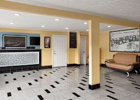 Super 8 by Wyndham Whites Creek/ Nashville NW Area 3