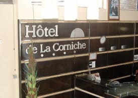 Hotel De La Corniche 3