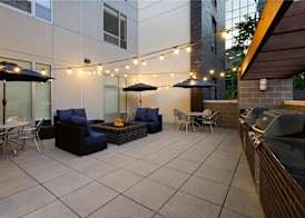 Home2 Suites by Hilton Greenville Downtown 2