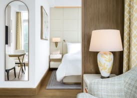 Lanson Place Causeway Bay, Hong Kong 4