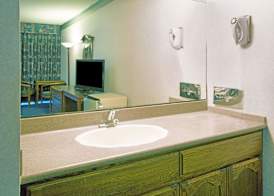 Travelodge by Wyndham Ocean Front 4
