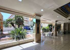 Topaz Hotel 3