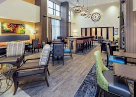 Hampton Inn & Suites Morgantown / University Town Centre 5